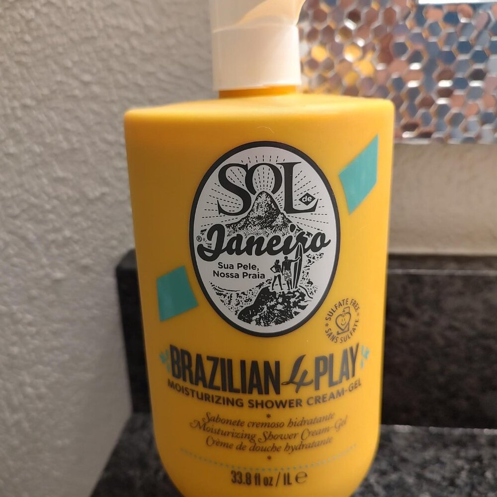 Sol De Janeiro Brazilian Play Moisturizing Shower Cream-Gel